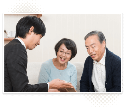 骨董品の出張買取による鑑定のイメージ画像