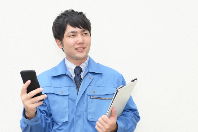 作業着男性